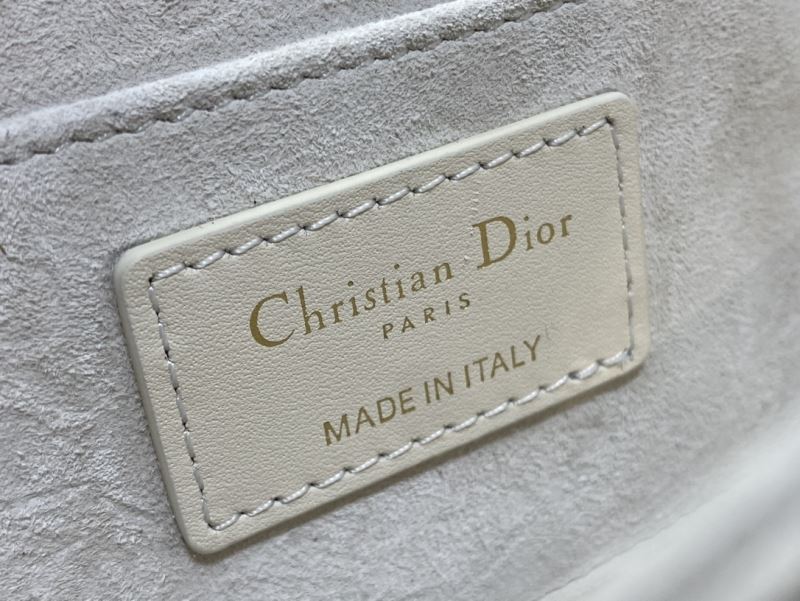 Christian Dior Montaigne Bags